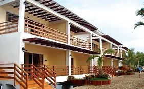 Papakit'S Marina And Fishing Lagoon Powered By Cocotel
